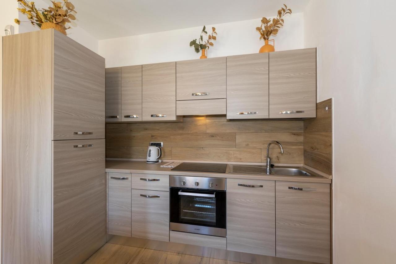 Apartment With Garden And Parking Bellagio Exteriör bild