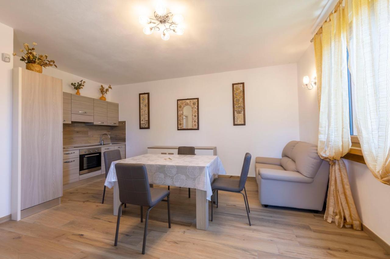 Apartment With Garden And Parking Bellagio Exteriör bild